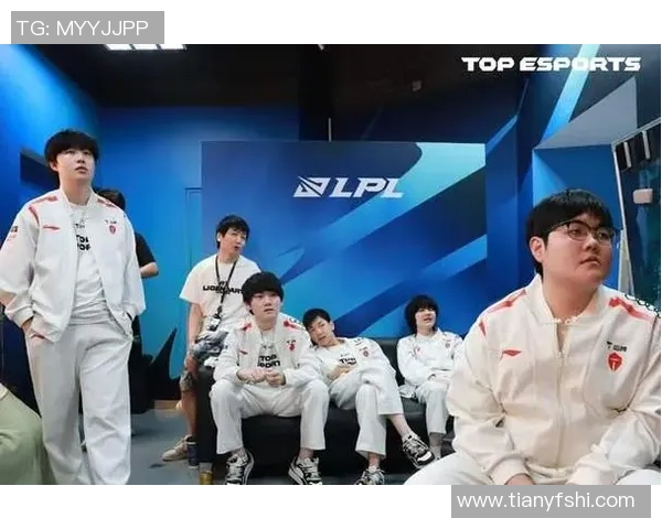 赛后复盘：TES与FPX对决中的技术分析与战术探讨